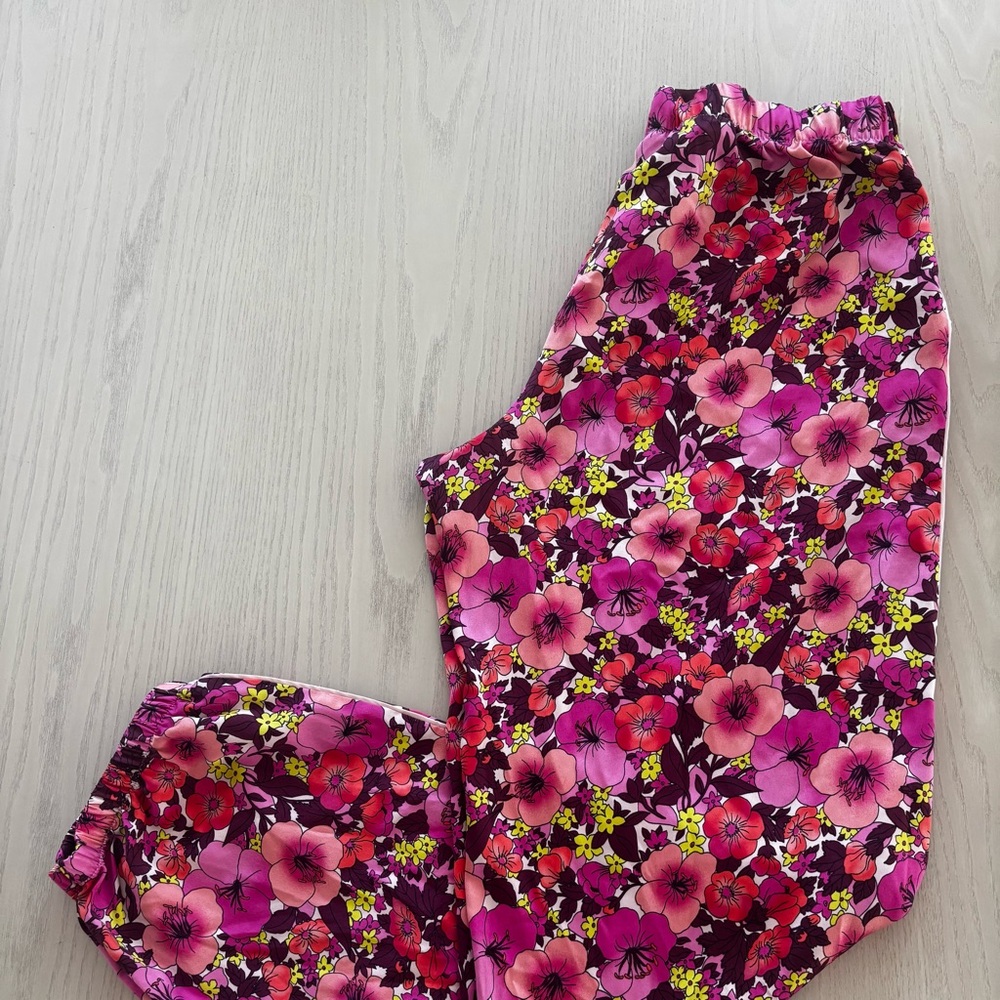 Victoria’s Secret Satin Floral Pajama Pants Size Small
